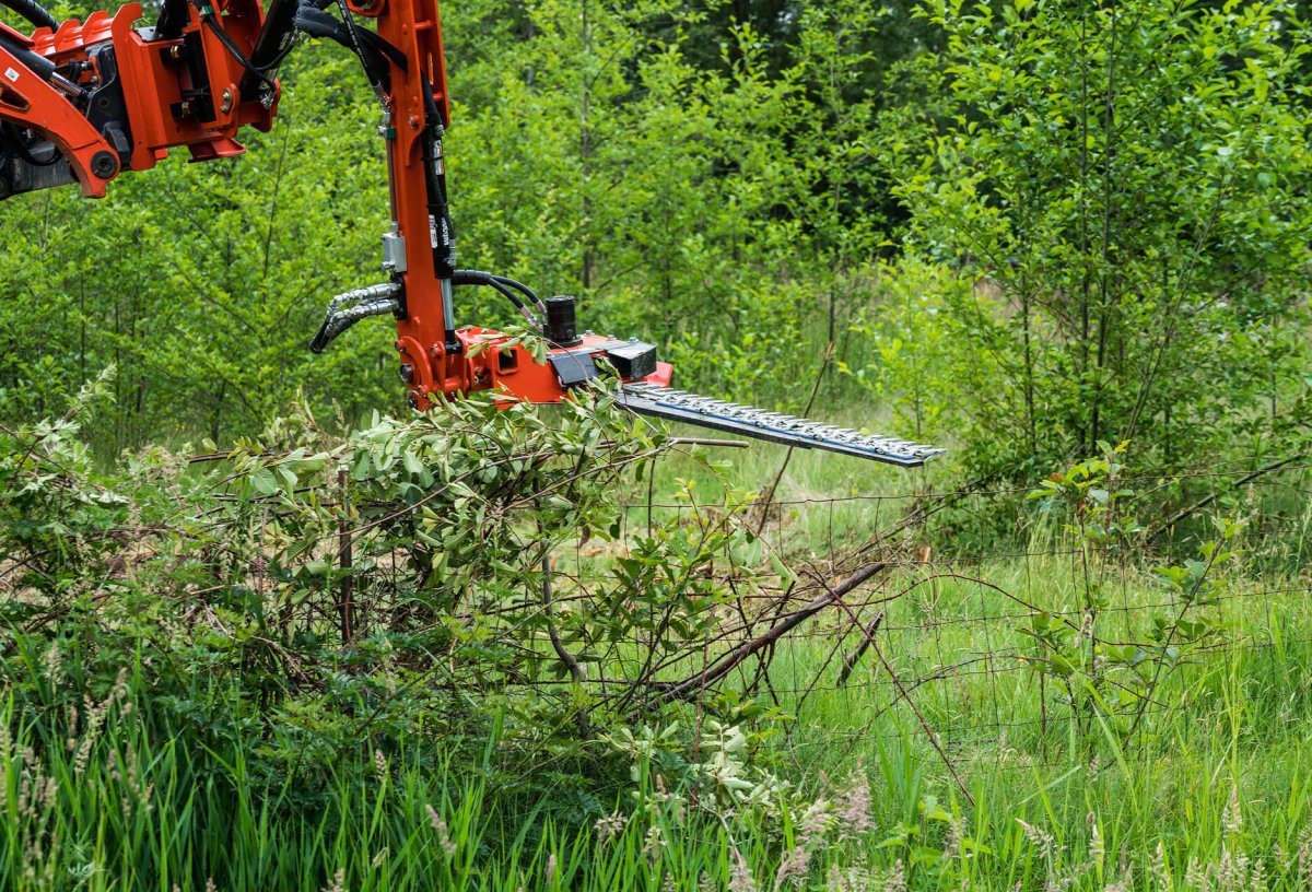 5 Ft. Raptor Mounted Sickle Bar Mower Attachment - Eterra