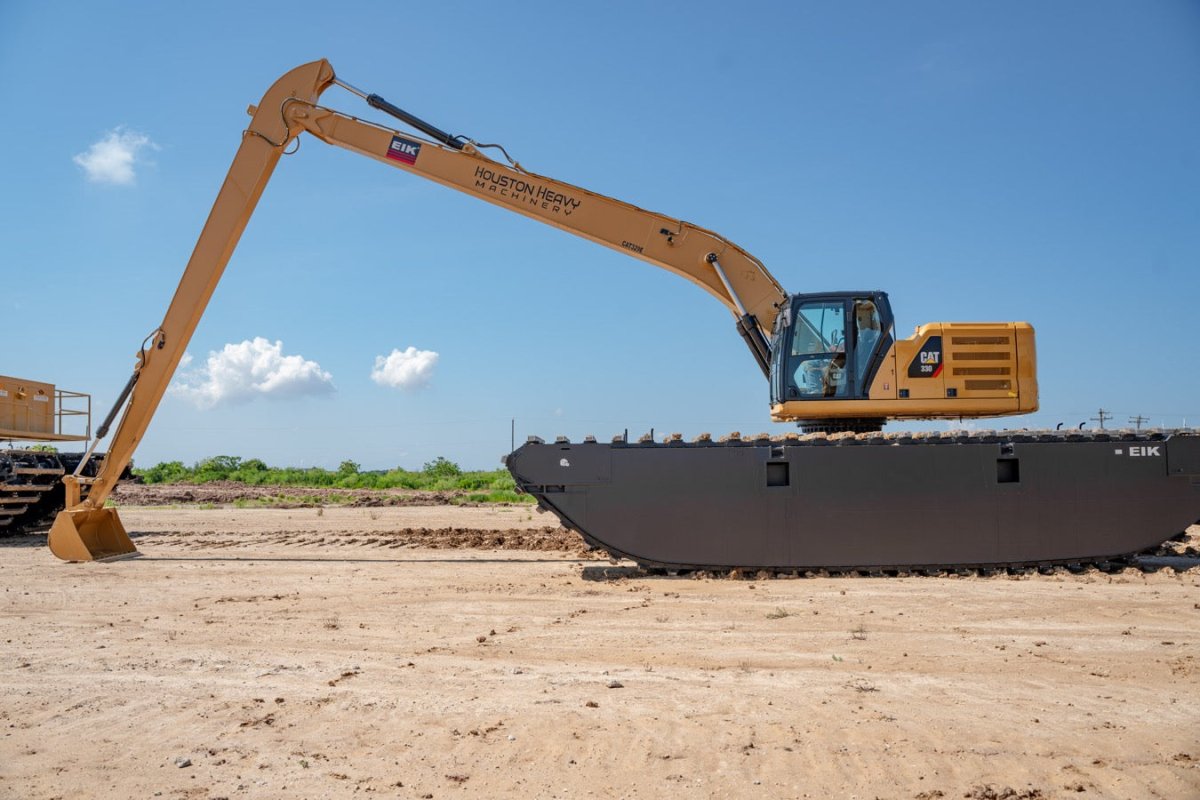 Caterpillar 2019 Long Reach Pontoon Excavator - 3505 Hours - EIK Solutions