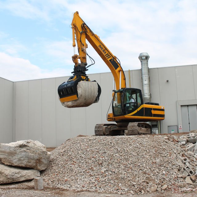 MB-G1500 S4 SORTING GRAPPLES - MB Crusher