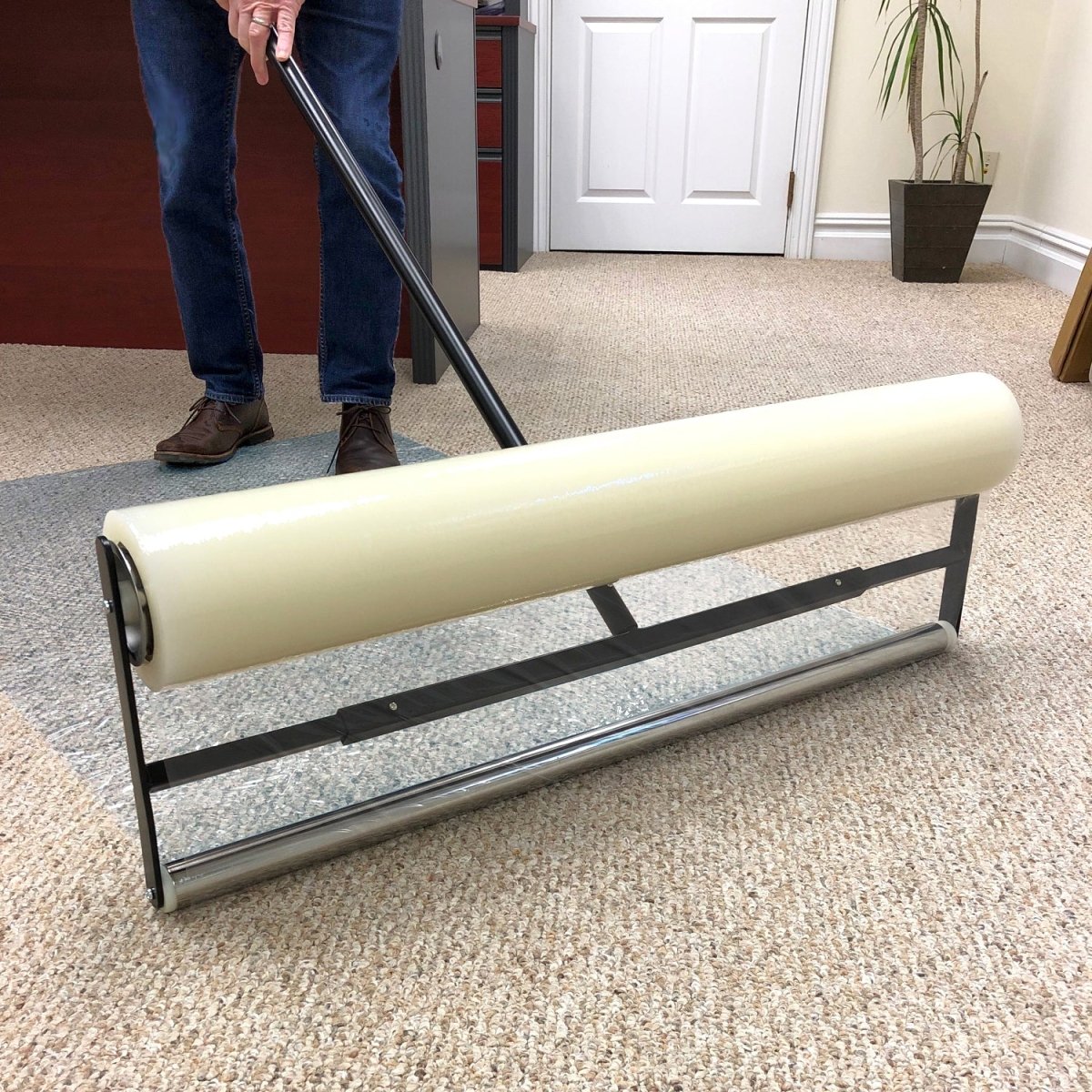 24 Inch Carpet Film Applicator, Holds One Roll