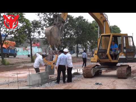 stone and curb placement clamp